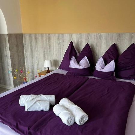 Apartment Revesz ハルカーニャ エクステリア 写真