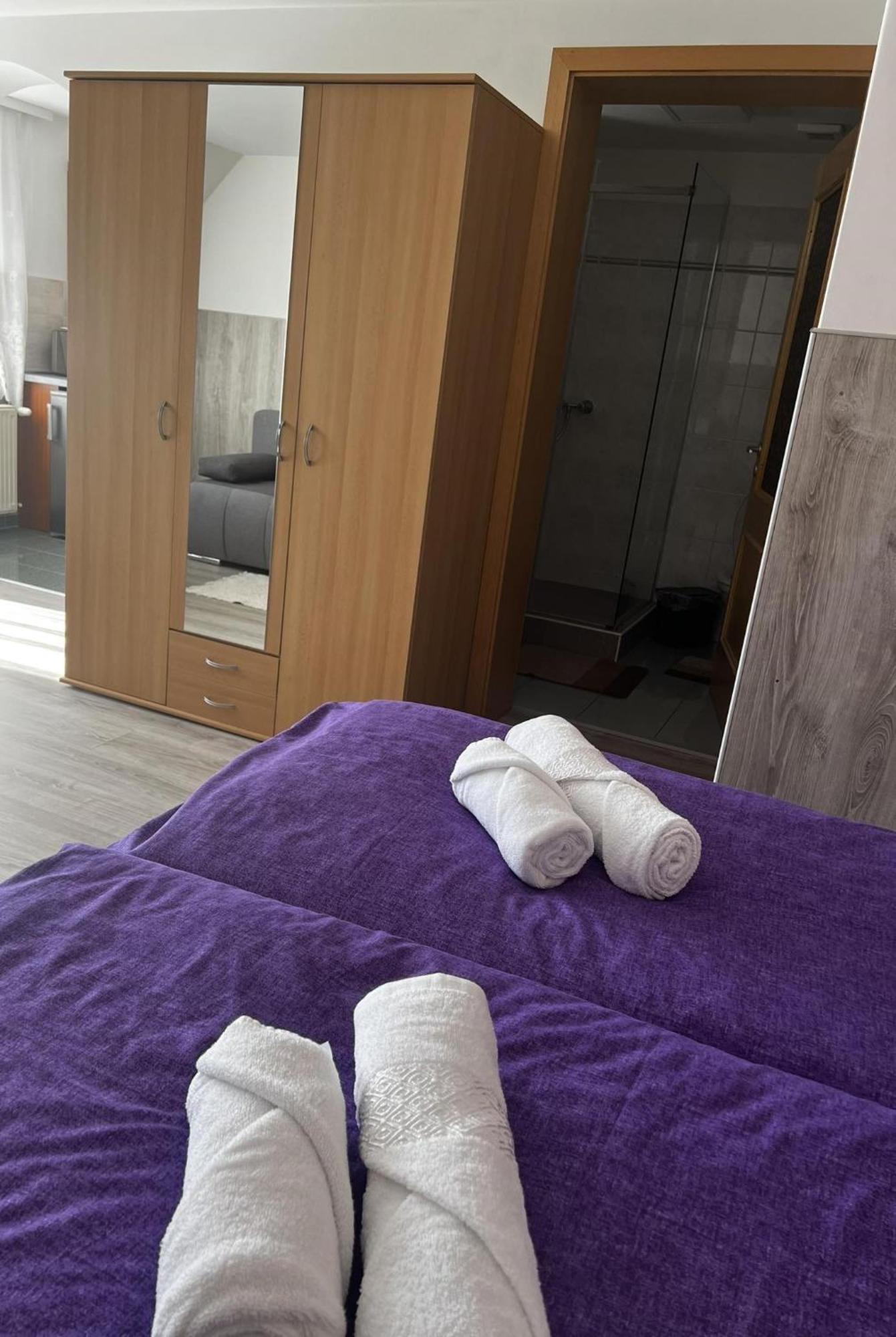 Apartment Revesz ハルカーニャ エクステリア 写真