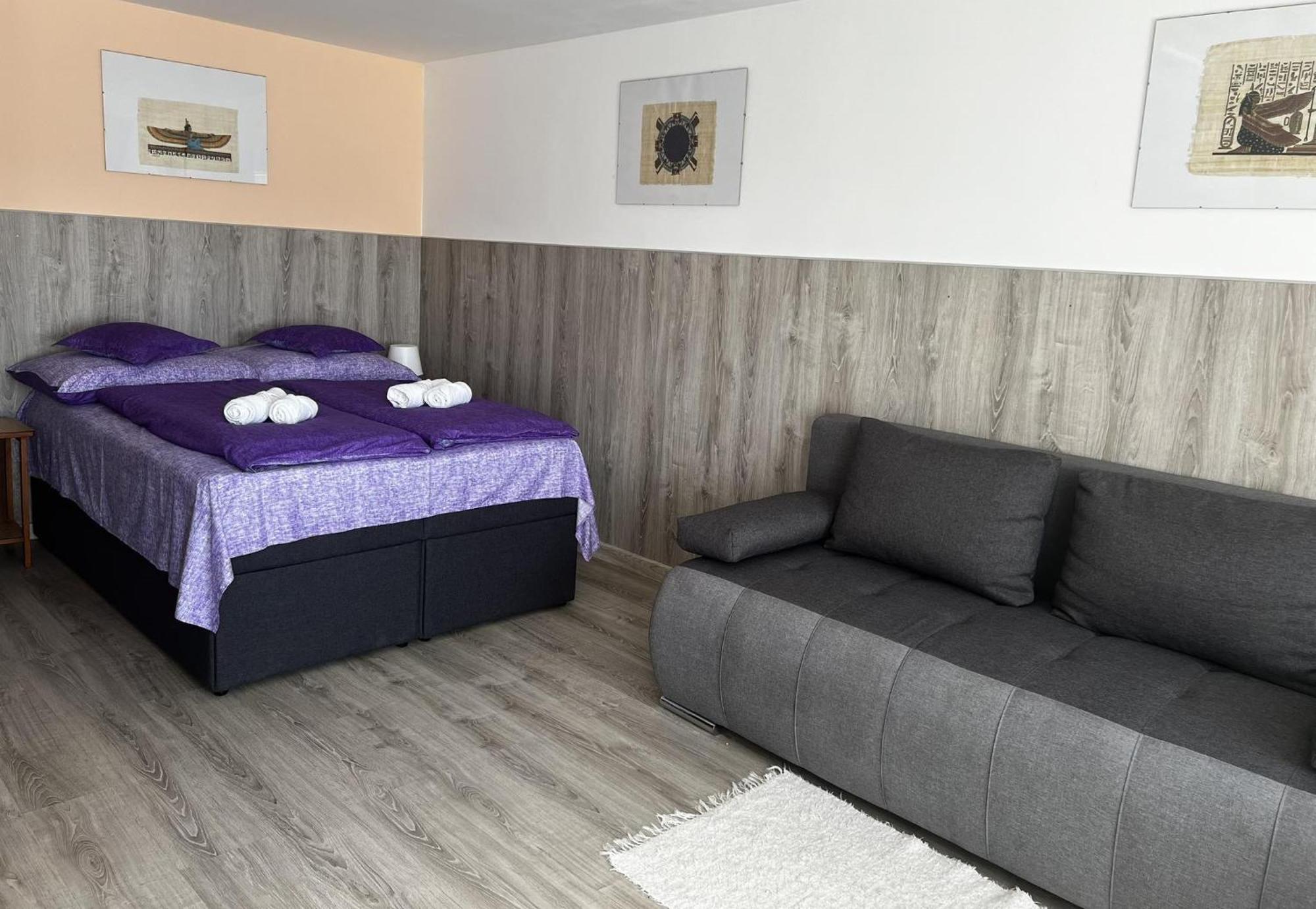 Apartment Revesz ハルカーニャ エクステリア 写真